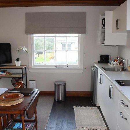 The Studio - Huntly House Auckland Extérieur photo