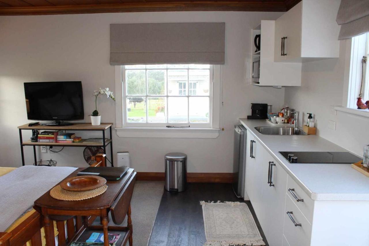 The Studio - Huntly House Auckland Extérieur photo