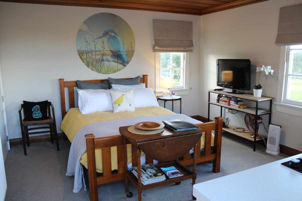The Studio - Huntly House Auckland Extérieur photo