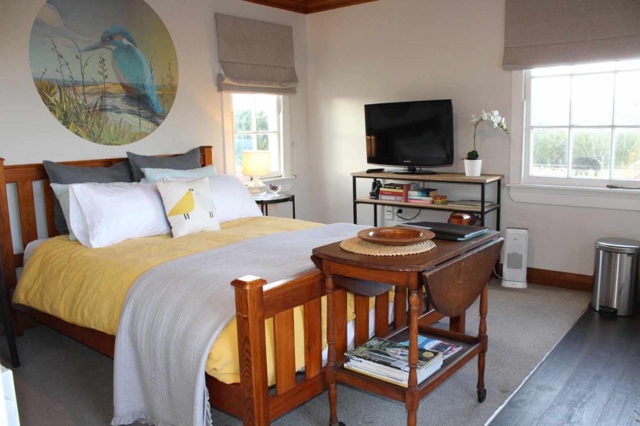 The Studio - Huntly House Auckland Extérieur photo