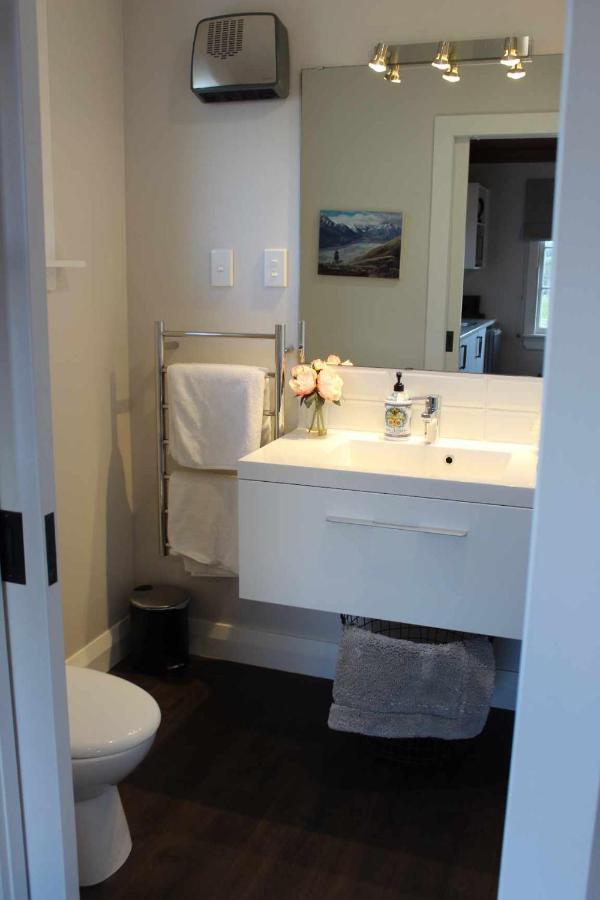 The Studio - Huntly House Auckland Extérieur photo